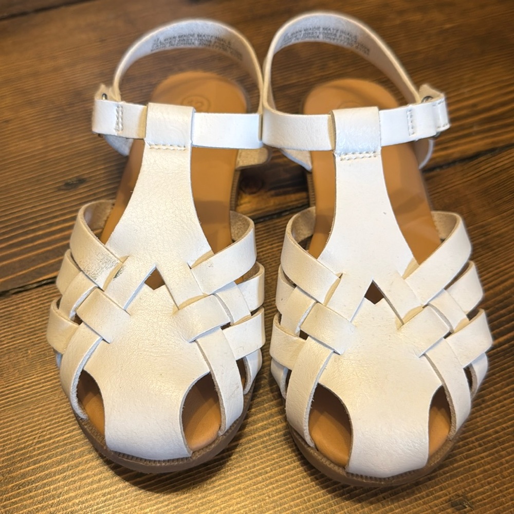 Size 12 White cat and jack closed toe sandals